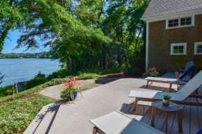 Pristine waterfront oasis plus game room jacuzzi and home office